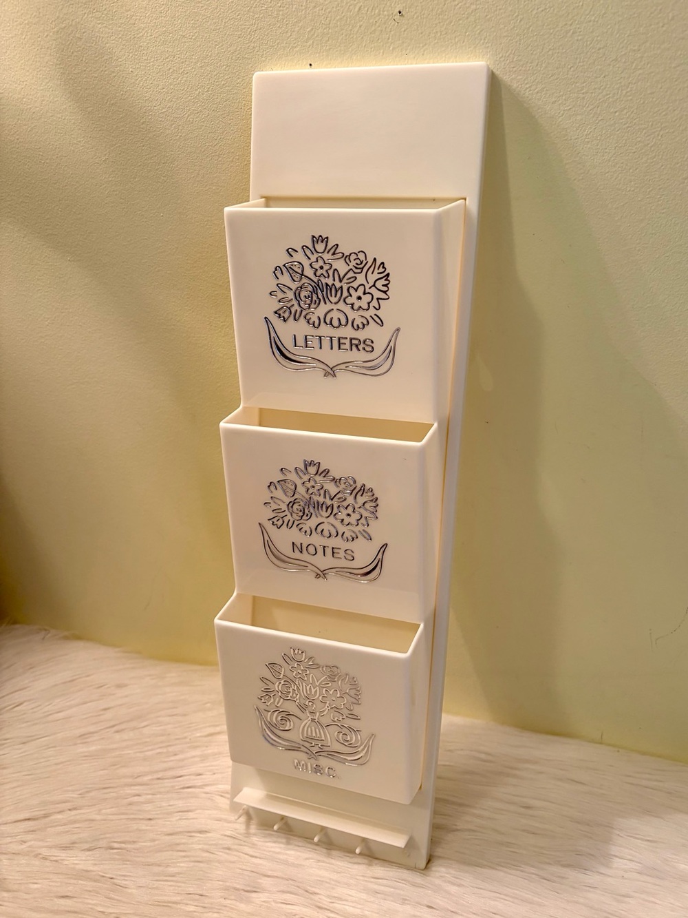 Vintage Fesco Vertical Organizer